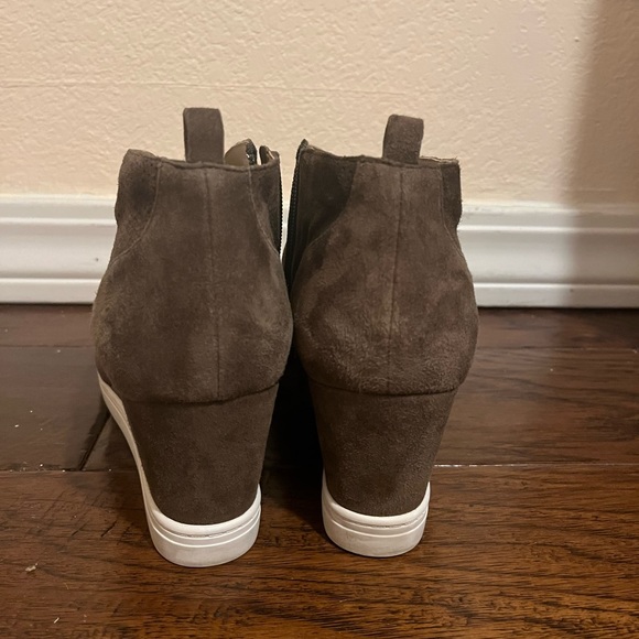 Linea Paolo Brown perforated suede material wedge bootie - Picture 5 of 7